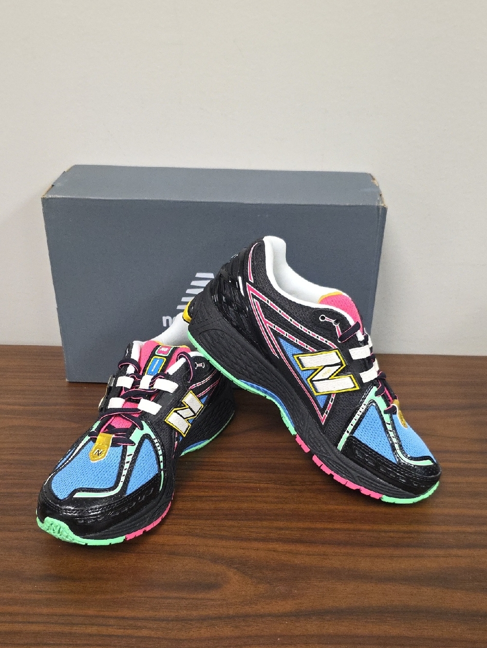 New Balance 1906R Black/White/Multi U1906RDM Multiple Sizes New